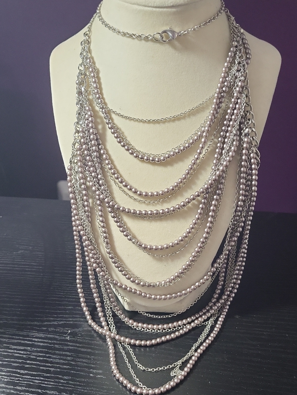 Multi-Layer Faux Pearl & Chain Statement Necklace - Dark Grey Finish